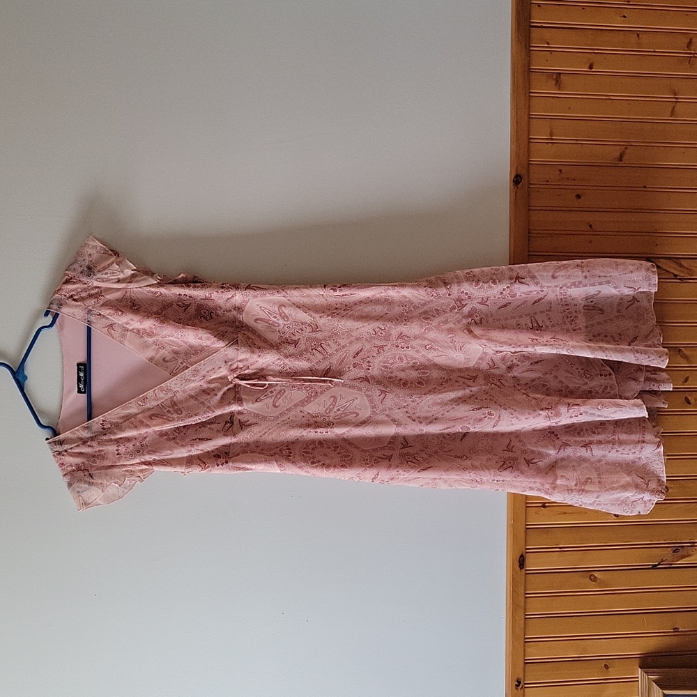 Pink flowy dress